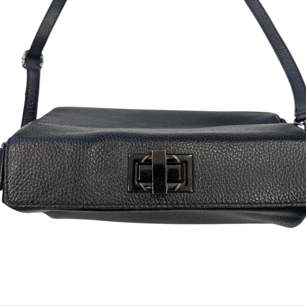 Viola Castellani Italian grain leather crossbody bag W 3 Inside pockets. 11X7x5 - Picture 12 of 16